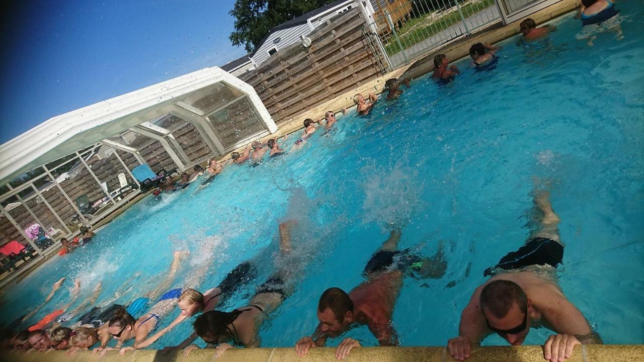Camping La Garenne De Moncourt Rue  Exterior foto