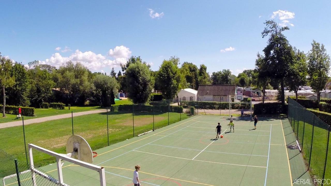 Camping La Garenne De Moncourt Rue  Exterior foto
